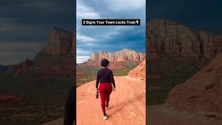 3 Signs that Your Team Lacks Trust‼️