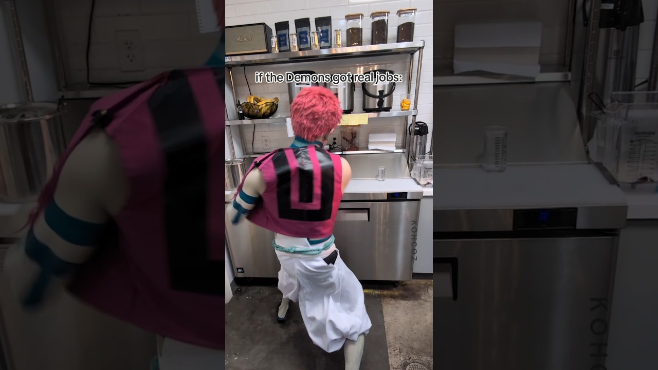 Аказа дарит бесплатные пончики всем покупателям-мужчинам🤩🍩! 