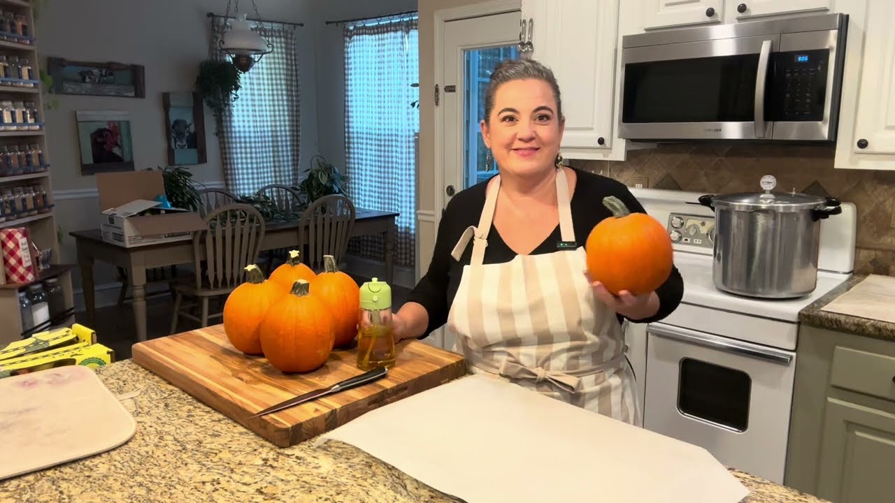 Консервирование тыквенного пюре по-ребелски, как запечь целую тыкву и советы по консервированию т...