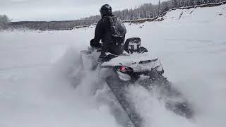 Can-Am Outlander Max Xt 850 With Apache Backcountry Tracks