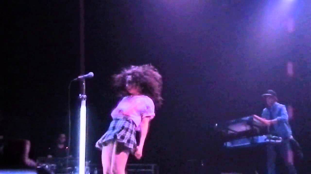 Charli XCX - You're The One (LIVE)