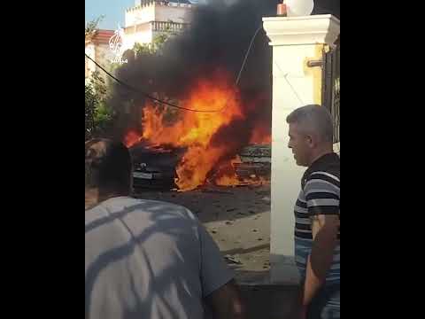 شهداء ومصابون جراء غارة إسرائيلية استهدفت سيارتين في بلدة الشهابية جنوبي لبنان