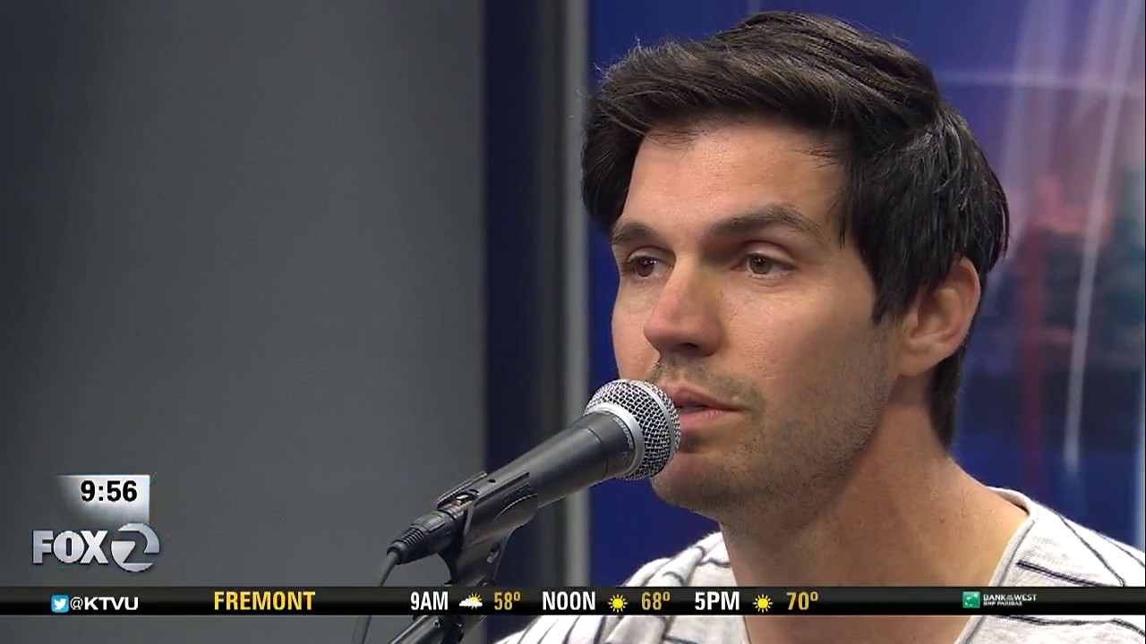 Barry Zito's new singing career 