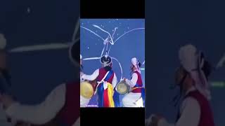 Bts V ..... Iconic Brahhhhhh