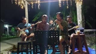 Dafrin Band - (Nia & Pengunjung) - (Cover ST 12 - Cinta Tak Harus Memiliki) - Base Camp