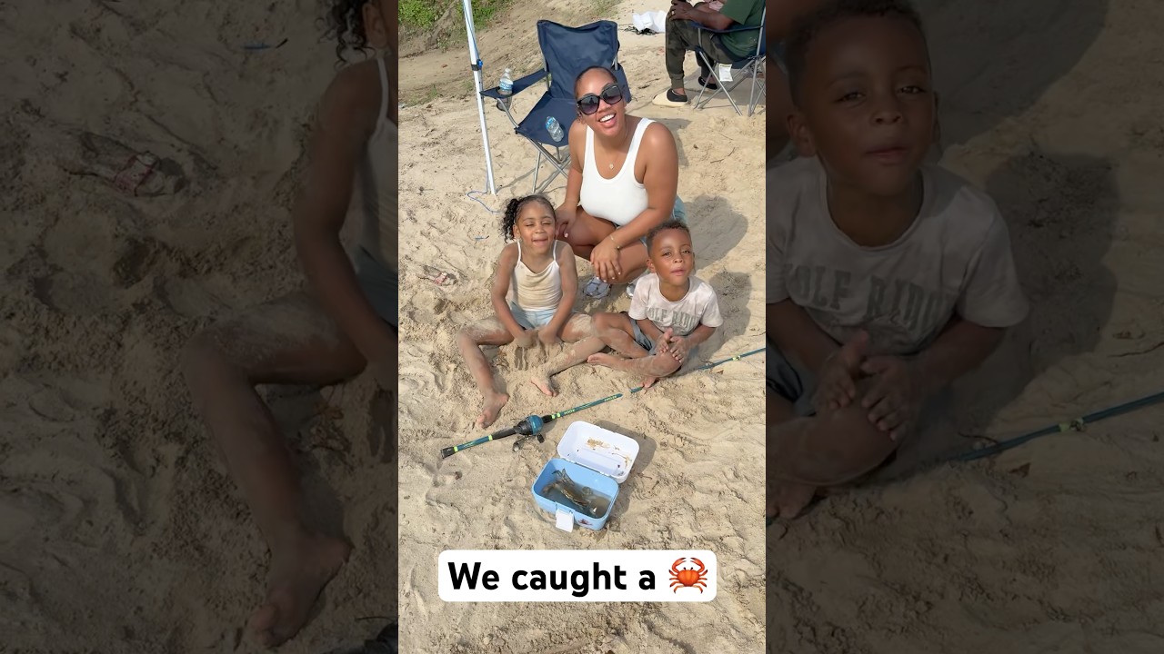 Londyn and Mj caught a crab while fishing 