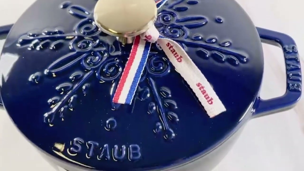 STAUB 16CM ROUND CAST IRON SNOWFLAKE FRENCH OVEN DARK BLUE, BRASS