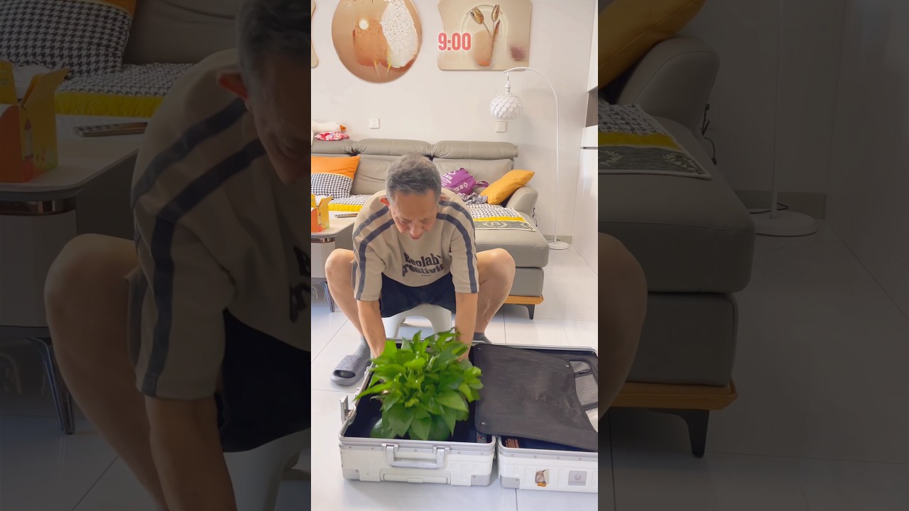 Lazy Grandpa Vlogs His Holiday Routine 😂