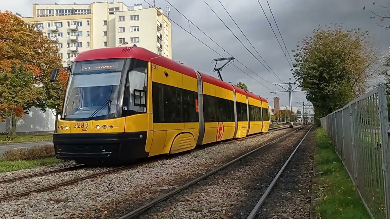 Tramwaje Warszawskie 2022r.+ Niebezpieczna sytuacja.