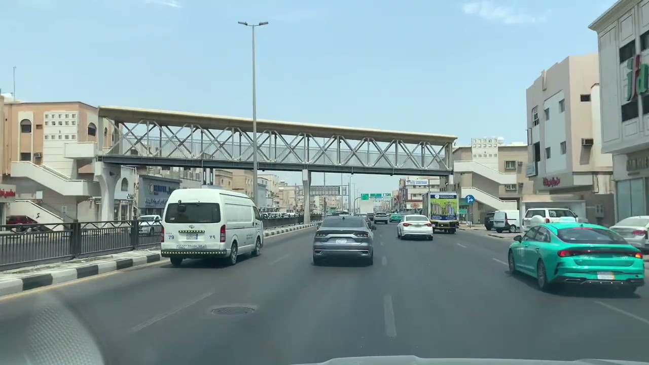 شوفوا حي النخيل بالدمام 😍 ما توقعت كذا!