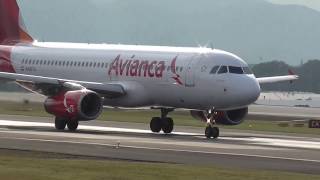 Avianca Despegando  Takeoff