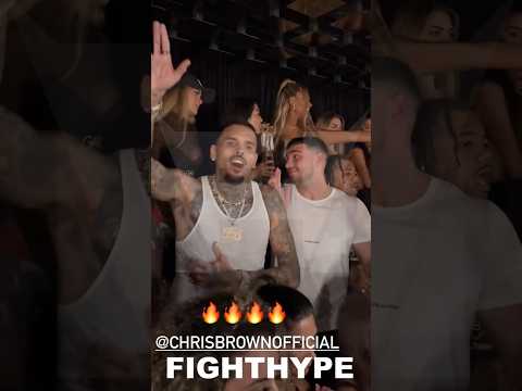 Tommy Fury & Chris Brown PARTY IN DUBAI dancing with females in the CLUB
