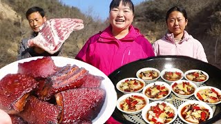 [N. Shaanxi Xia Jie] New Year's Eve must: ”roast meat” made oldstyle  looks yummy!