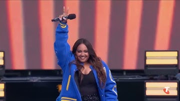 Snoop Dogg LIGHTS UP 2025 Toyota AFL Grand Final Full Performance   AFL