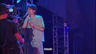 [4K] 250824 YUNG KAI - THINK IM FALLIN (UNRELEASED SONG) at LALALA FEST 2025 in JAKARTA
