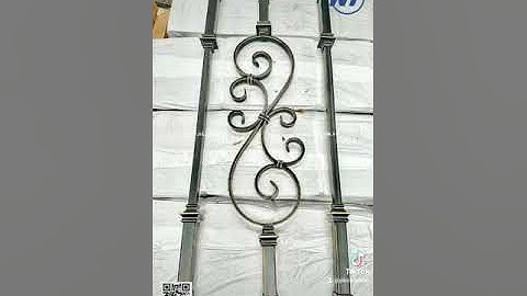 Con tiện cầu thang sắt