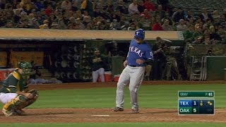TEX@OAK: Desmond hits a sharp RBI double to right