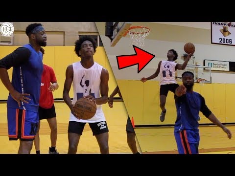 Dwyane Wade TRAINS HIS SON Zaire!! Throwing LOBS To Each Other! INTENSE NBA WORKOUT!