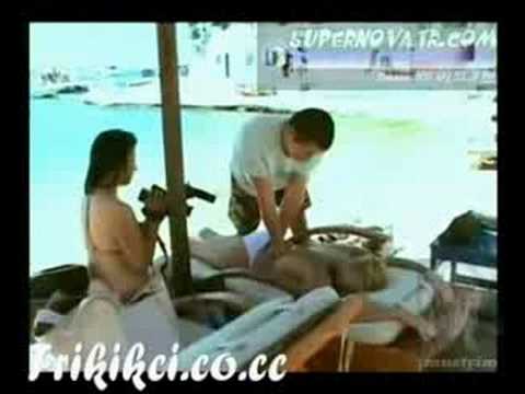 Helin Avşar Mykonos Adasında üstsüz masaj