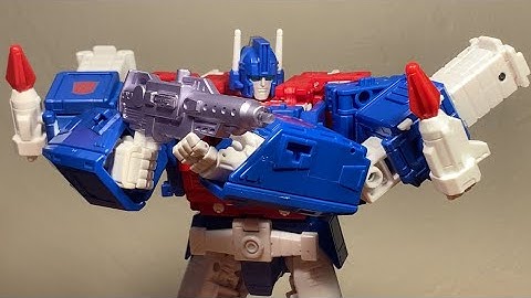 Transformers Studio Series 86 Commander Class Ultra Magnus Review (13+)