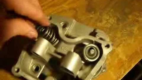Removing And Installing Valve Springs
