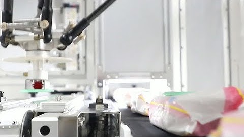 Full-Auto Wet Wipe Lid Applicator Machine | High-Speed, Precision, & Hygiene for Optimal Production