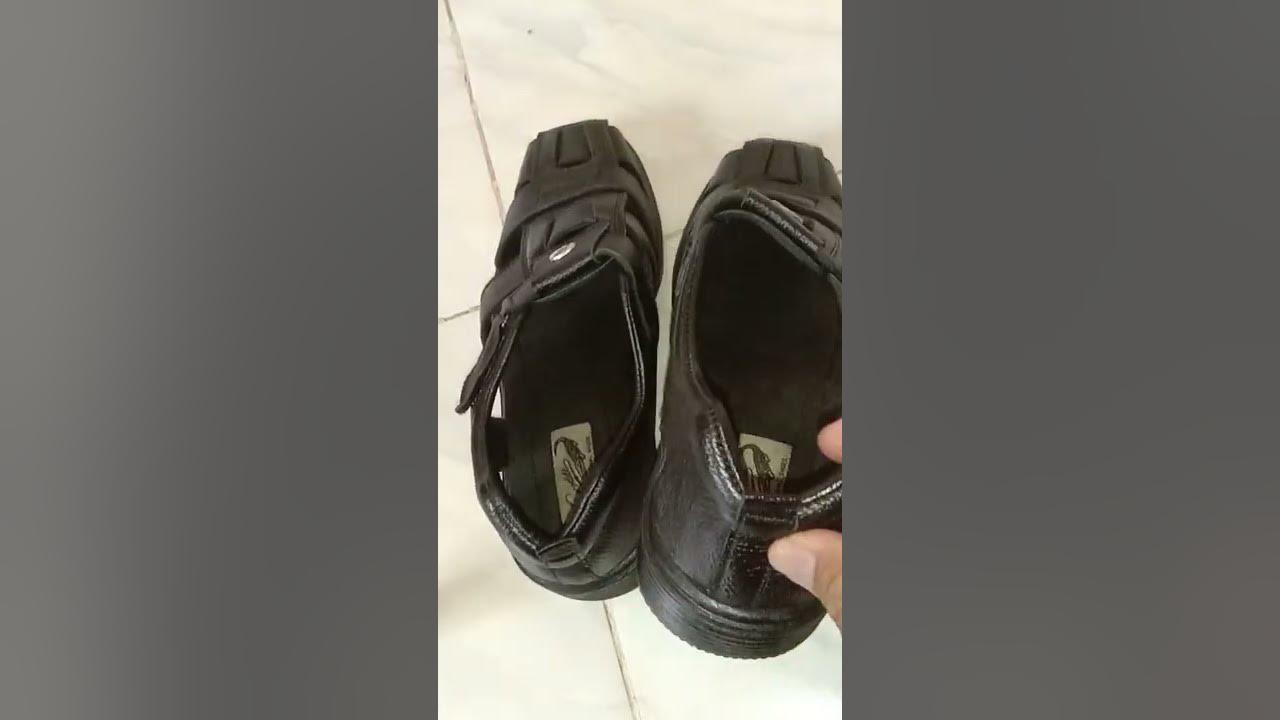 UNBOXING SEPATU SANDAL JADUL - YouTube