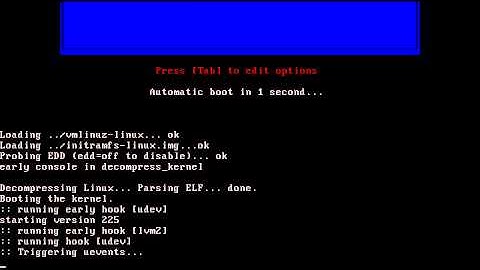 Arch Linux installs fine from archlinux-2015.09.01-dual.iso (kernel 4.1.6-1)
