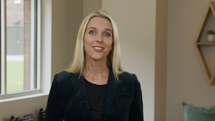Elizabeth Dixon - How to Enhance your Customer Exp...