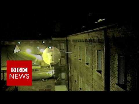 Drone delivers drugs & mobiles to London prisoners - BBC News