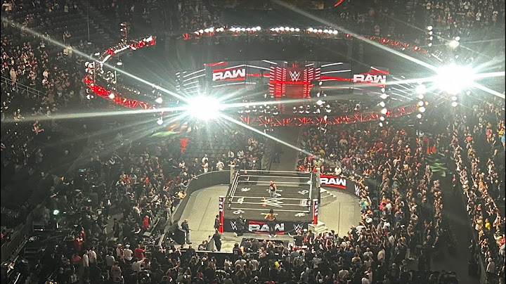 irl stream at WWE RAW After Mania 🤼 W/@Y2XOwrestling