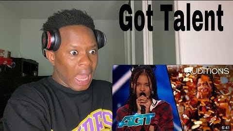 Golden Buzzer: Sara James Wins Over Simon Cowell With "Lovely" by Billie Eilish | AGT 2022 REACTION