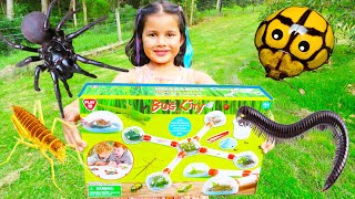 Zoe's Real Bugs BUG CITY TOY FOR KIDS Spiders KING CRICKET MILIPEDES PRETEND PLAY