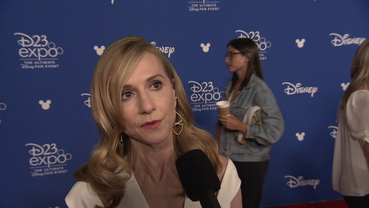 The Incredibles 2: Holly Hunter D23 Interview | ScreenSlam - YouTube