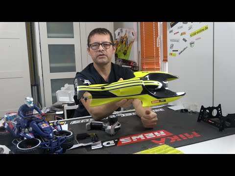 Carrera RC - Speedray Boat mit Wasserkühlung und Pistolensender Carrera RC - Speedray Boat mit Wasserkühlung und Pistolensender