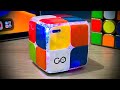 This 2x2 rubiks cube tracks your moves