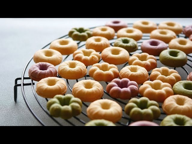 100均のシリコン型で作るちょっとレトロなミニクッキー♡ | Mini butter cookies