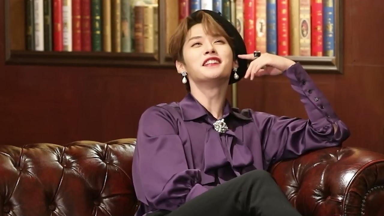 Lee Know is ready to replace IU from Hotel Del Luna