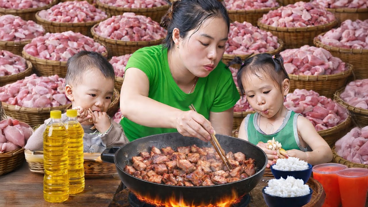 How To Make Cooking Oil From Pork Fat At Home – A Single Mother Cooking For Her Children