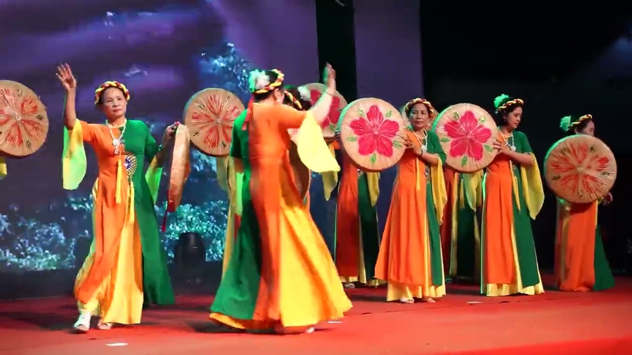 4 tháng 3, 2026 chẩy hội xuân( th tốp múa blđ)