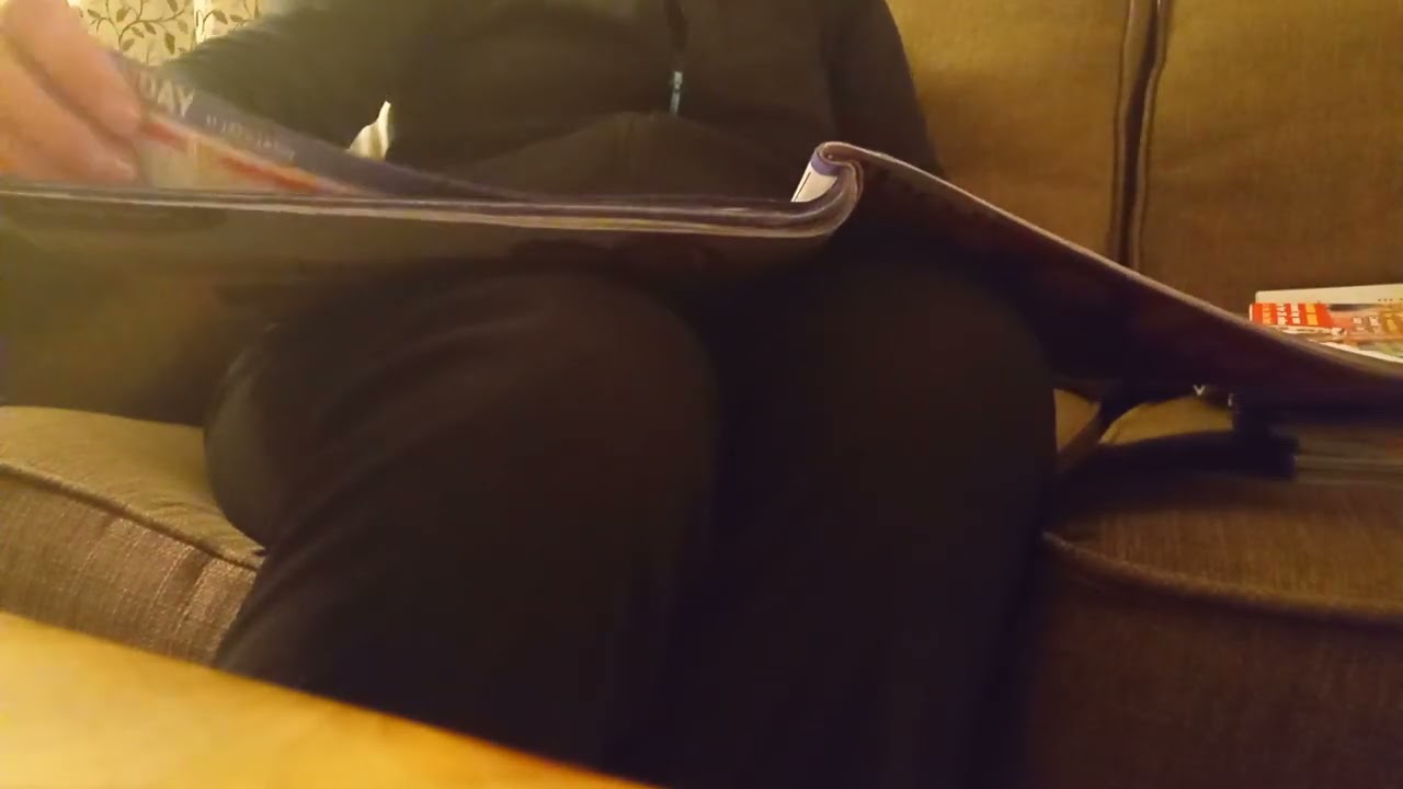 ASMR Magazine Page Turning ✨