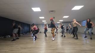 Im Your Boogie Man By Kc &The Sunshine Band Dance Fitness Choreo By Danell Reese