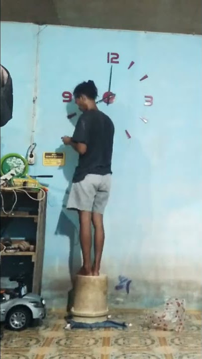 Cara mudah pasang Jam dinding tempel 🥰🥰 #shorts