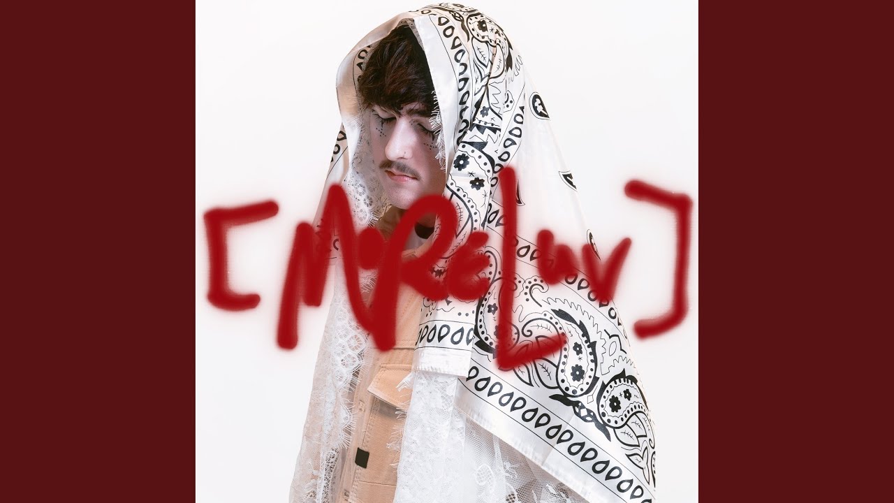 Guarda FLASHES su YouTube Guarda FLASHES su YouTube