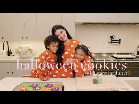 Halloween Cookies with Stormi and Aire