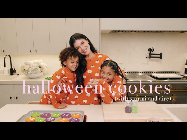 Halloween Cookies with Stormi and Aire
