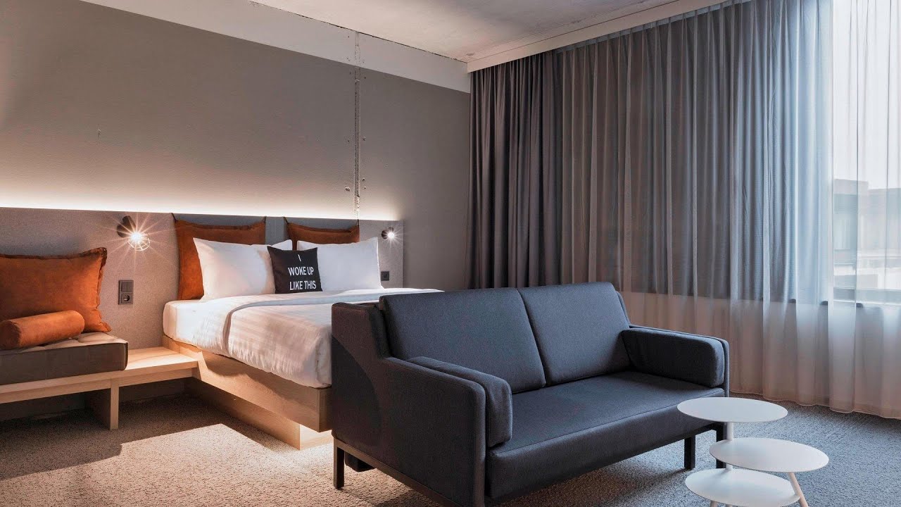 Moxy Frankfurt City Center | Frankfurt am Main, Germany | Hotel Review🏨