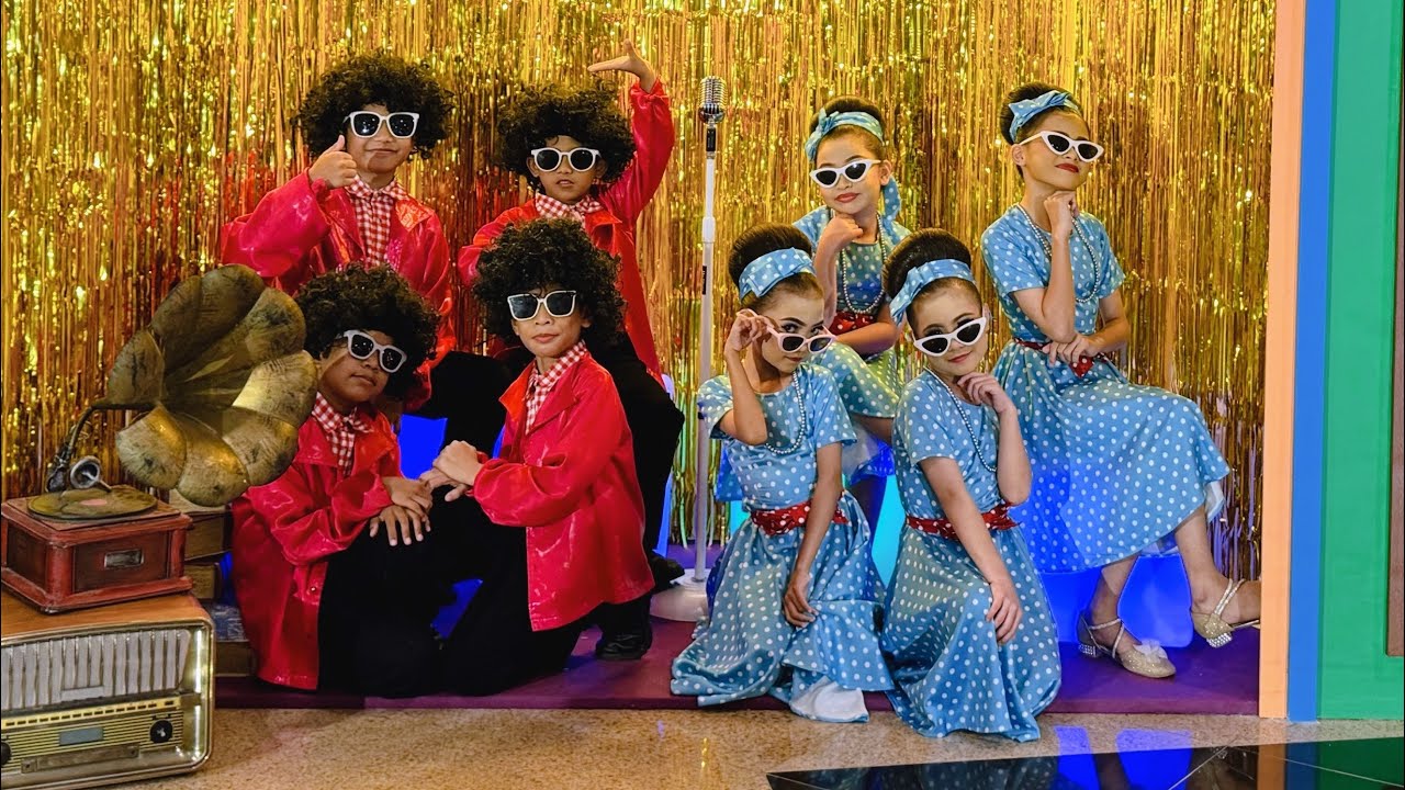 Tarian Retro || Show Malam Pesta Muda Mudi || cover By Permata Kesuma