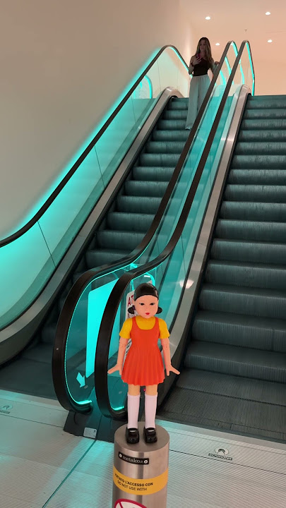 Escalator Squid Game Prank! #shorts