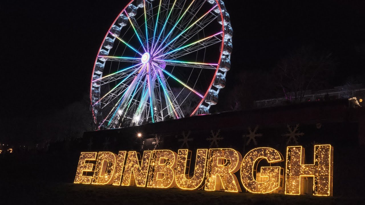 Edinburgh Christmas Market 2025: Festive Walking Tour
